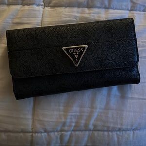 Guess black wallet